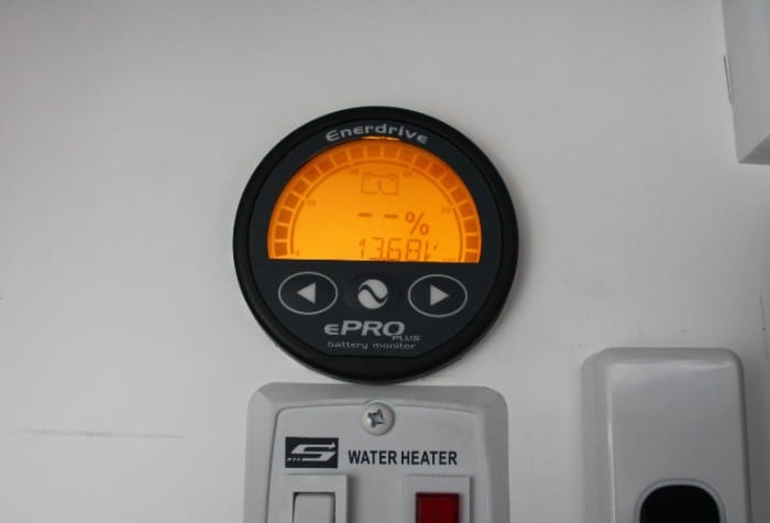 aili battery monitor
